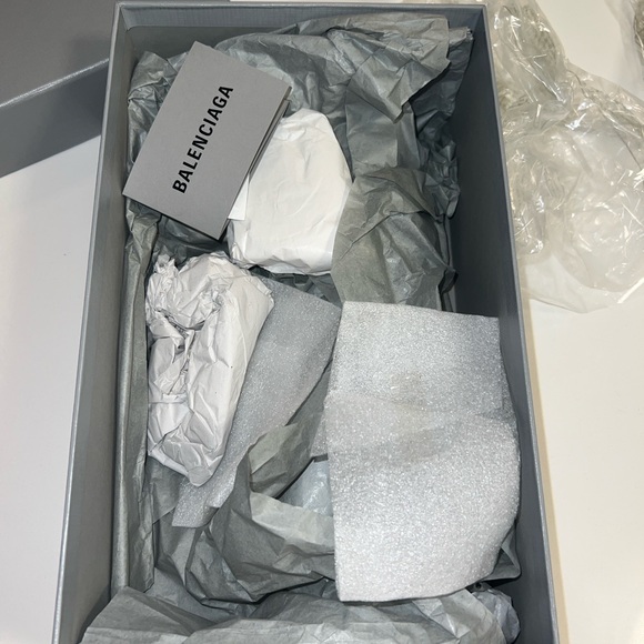 Balenciaga Bow Mule Magenta Pink - Picture 6 of 10